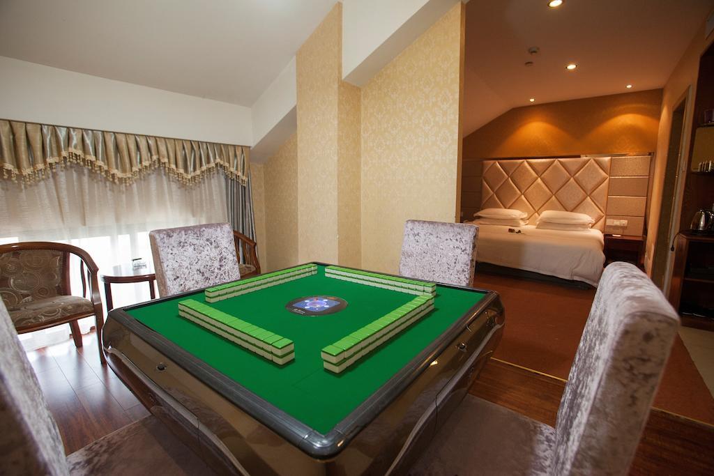 Yiwu Luckbear Hotel Exterior foto