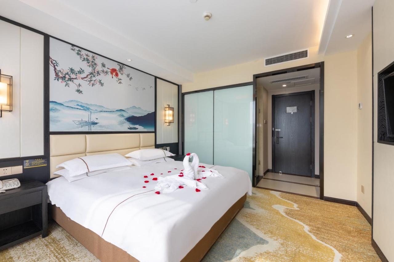 Yiwu Luckbear Hotel Exterior foto
